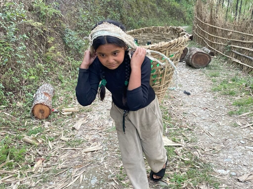 Dunisha Tolangi working